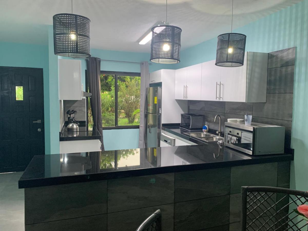 Sand Dollar Apartment B11 Serenity By The Sea คราเลนไดค์ ภายนอก รูปภาพ
