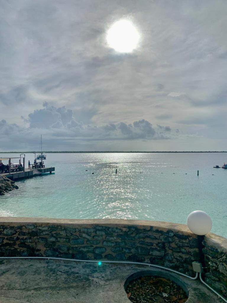 Sand Dollar Apartment B11 Serenity By The Sea คราเลนไดค์ ภายนอก รูปภาพ